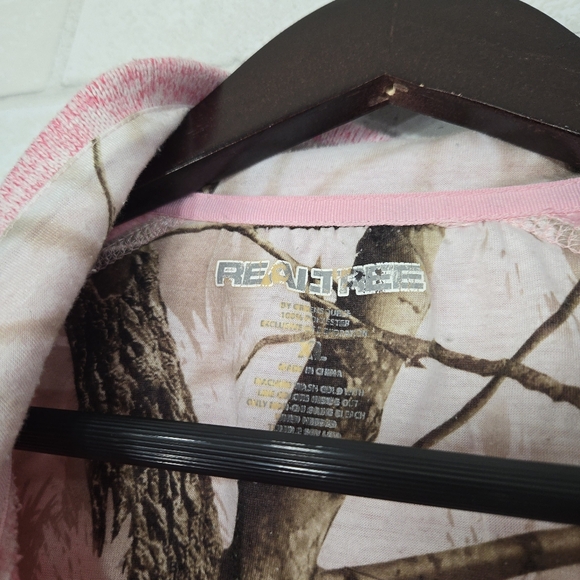 Realtree pullover - Picture 6 of 12